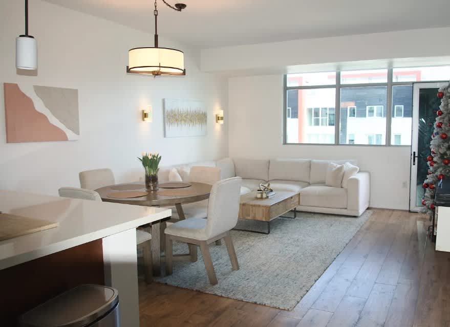 206 Park Blvd – photo 2