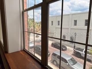 44 S MAGNOLIA Avenue – photo 2