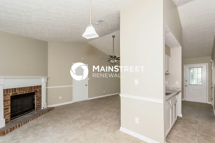 2233 Newbury Road – photo 2