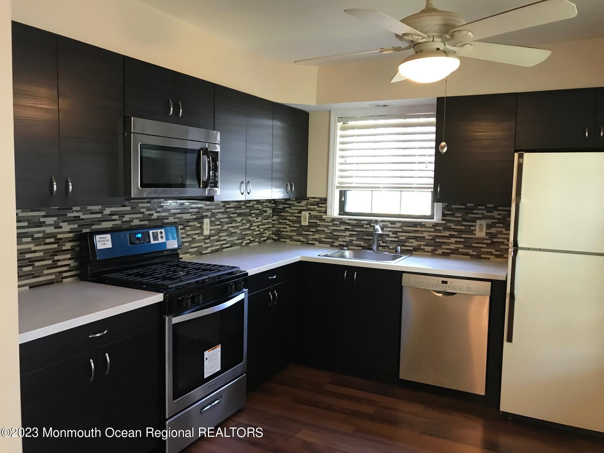 5 Claridge Court – photo 1