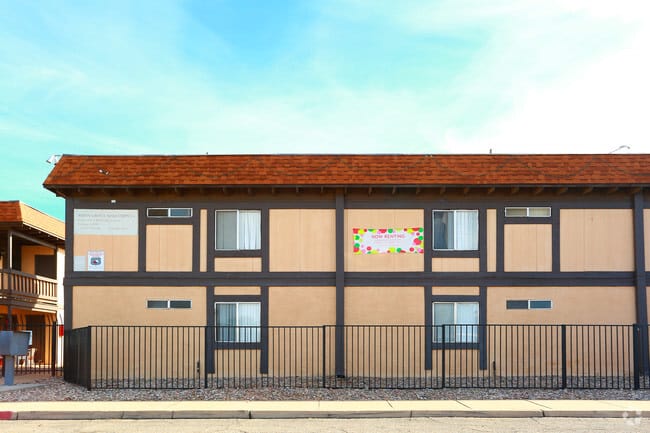 1505 S Woodland Ave #B – photo 4