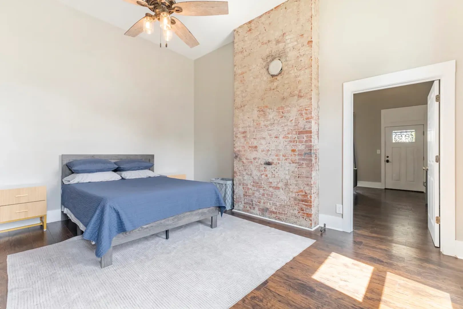 Furnished Germantown Charmer Available For 1 3 Month Stays – photo 5