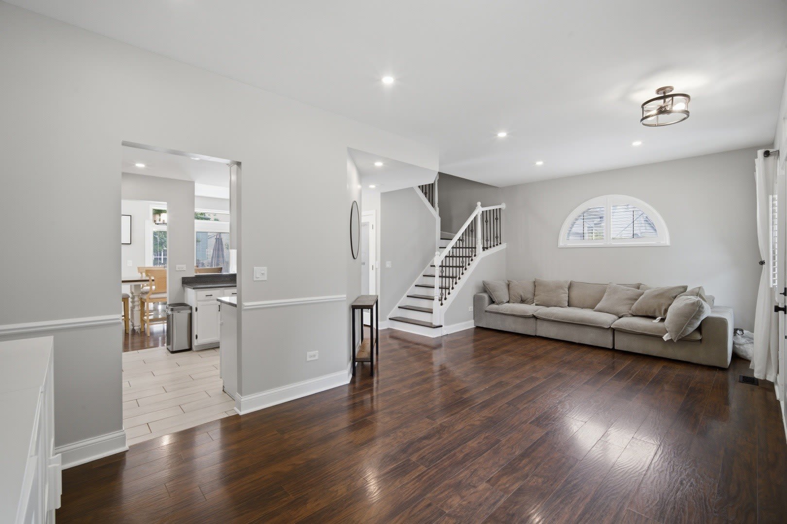 843 Newbury Court – photo 3