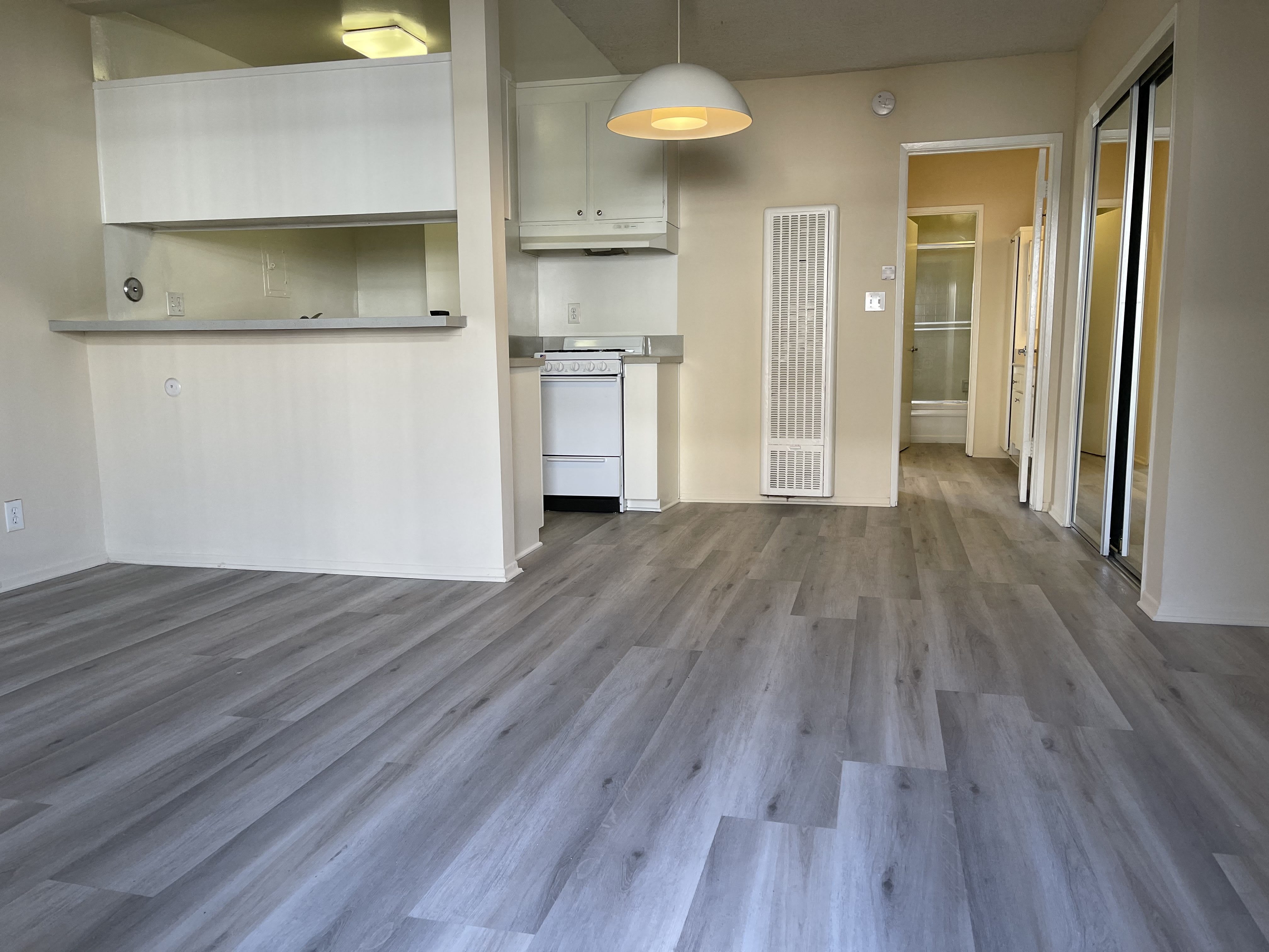 3610 Midvale Avenue – photo 3