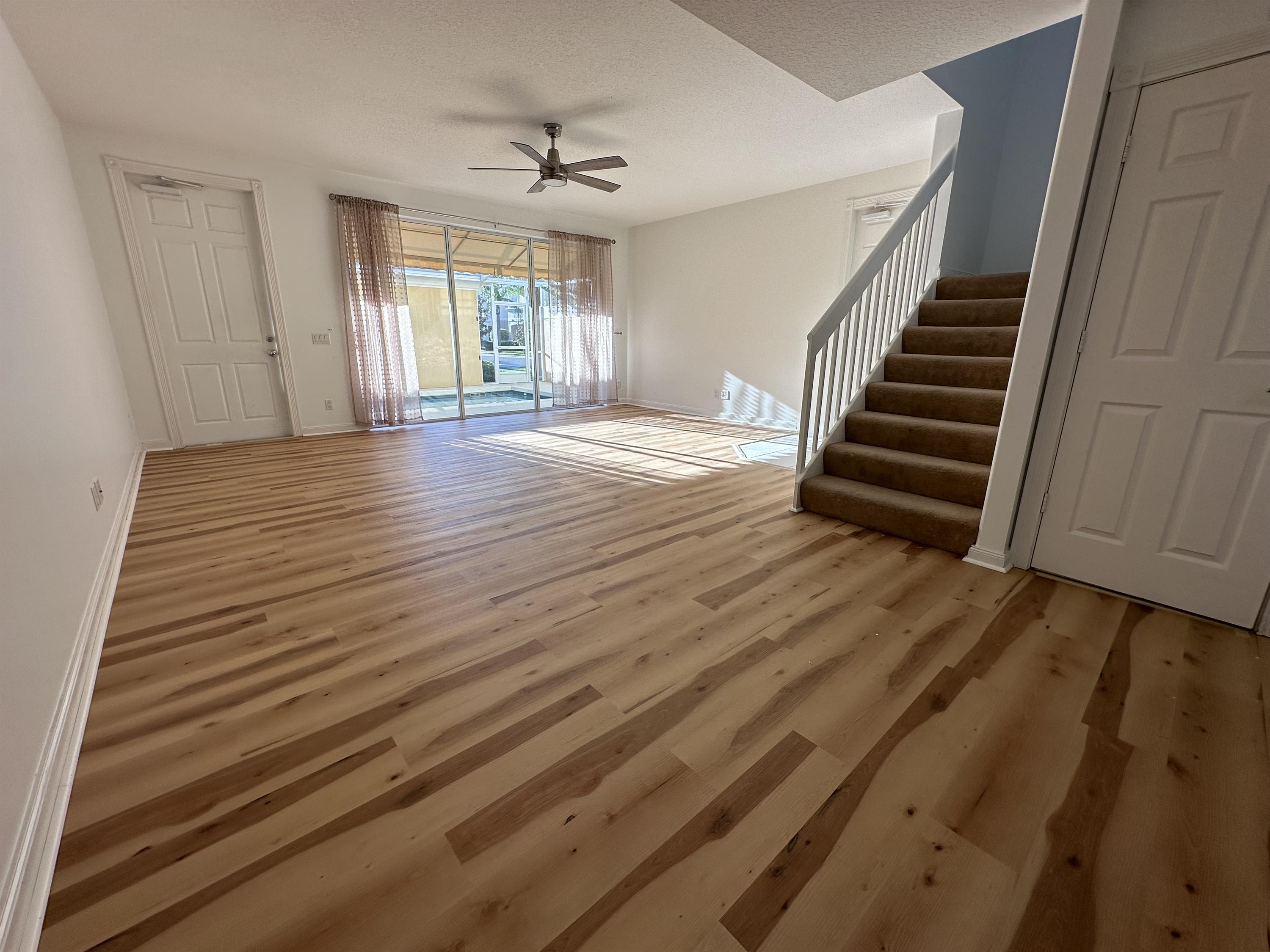 7776 Andora Drive – photo 5