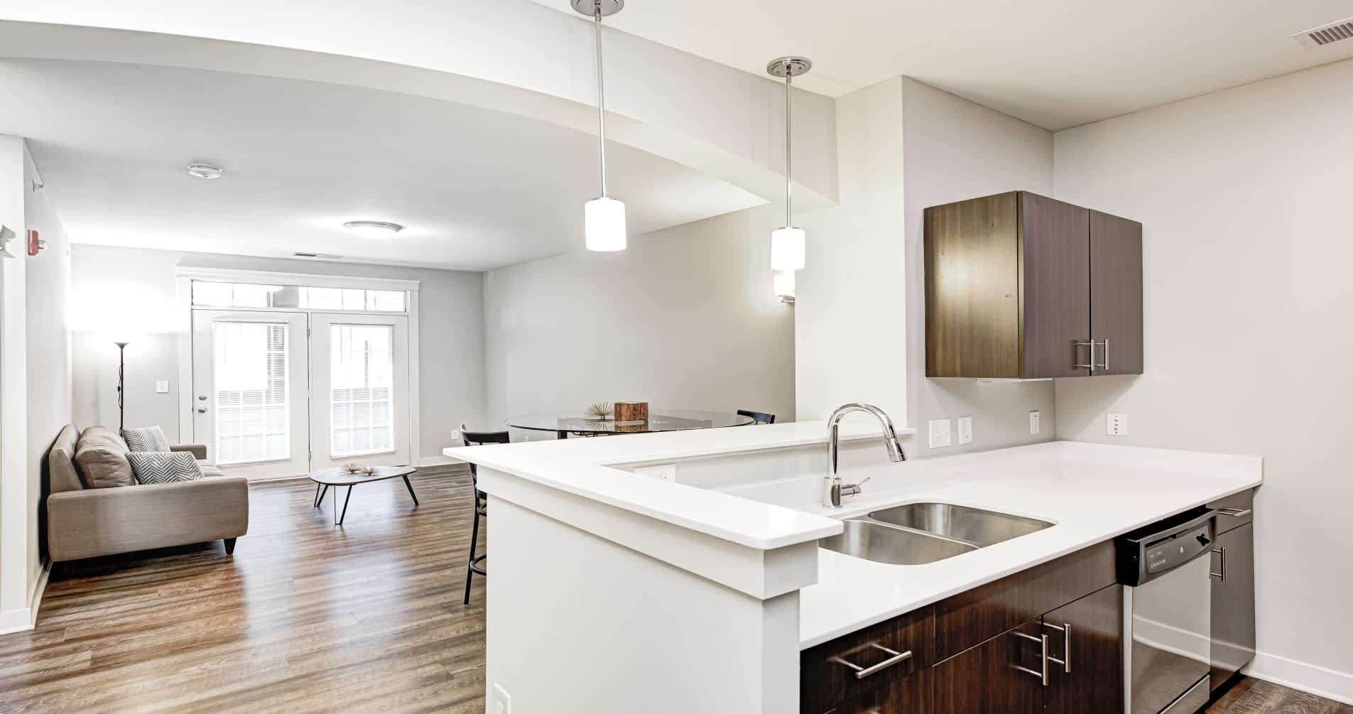 City Flats on Walnut – photo 3