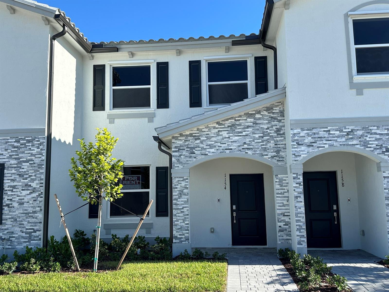 1154 Southeast 2nd Street – photo 1