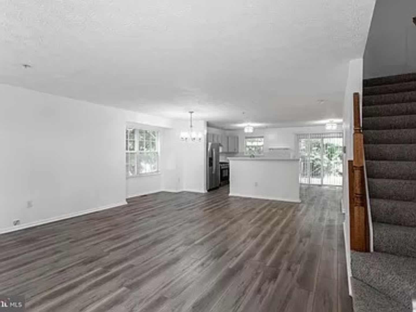Beautiful 4 Bedroom in Bowie MD – photo 4