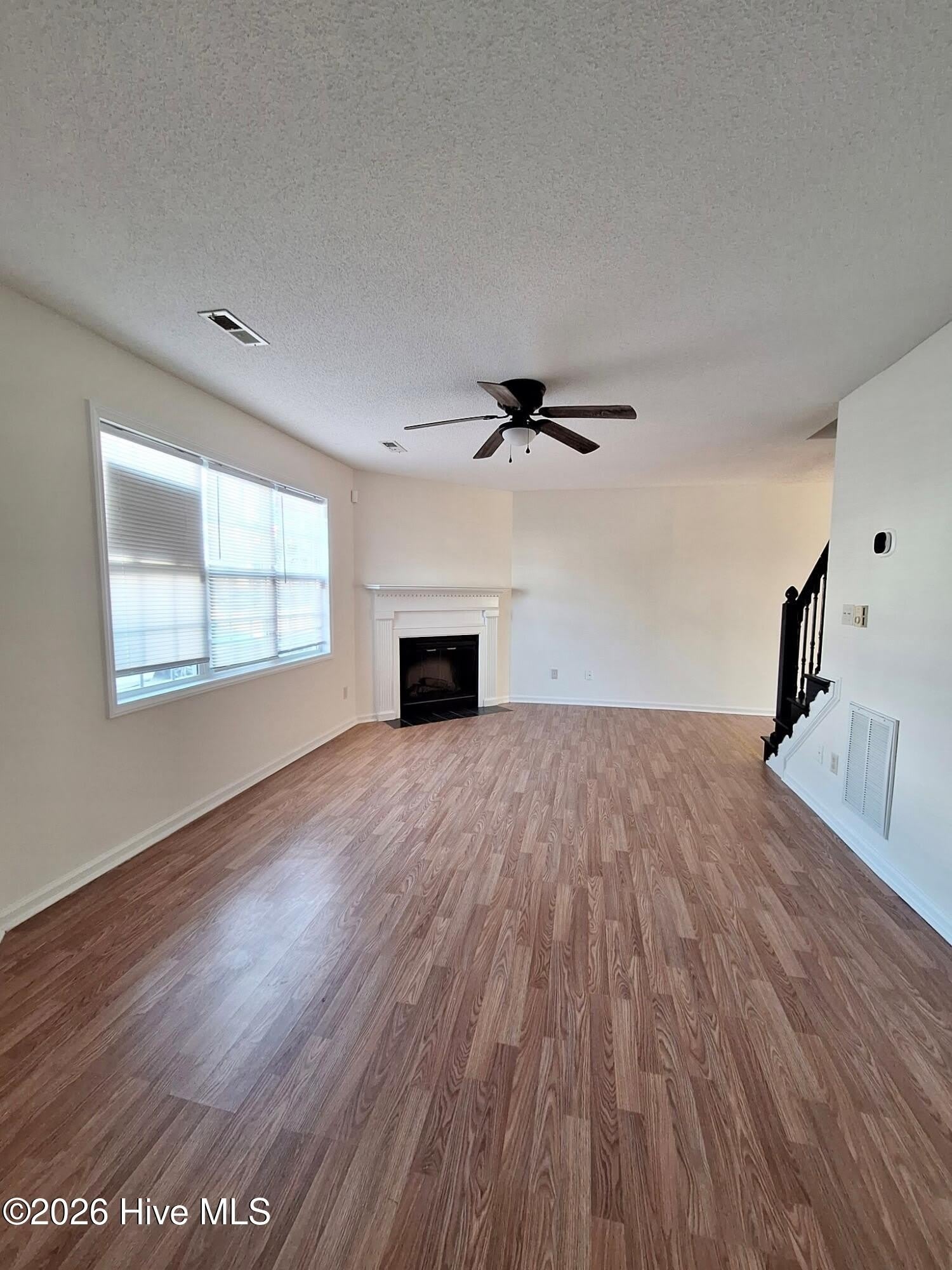 3995 Sterling Pointe Drive – photo 3