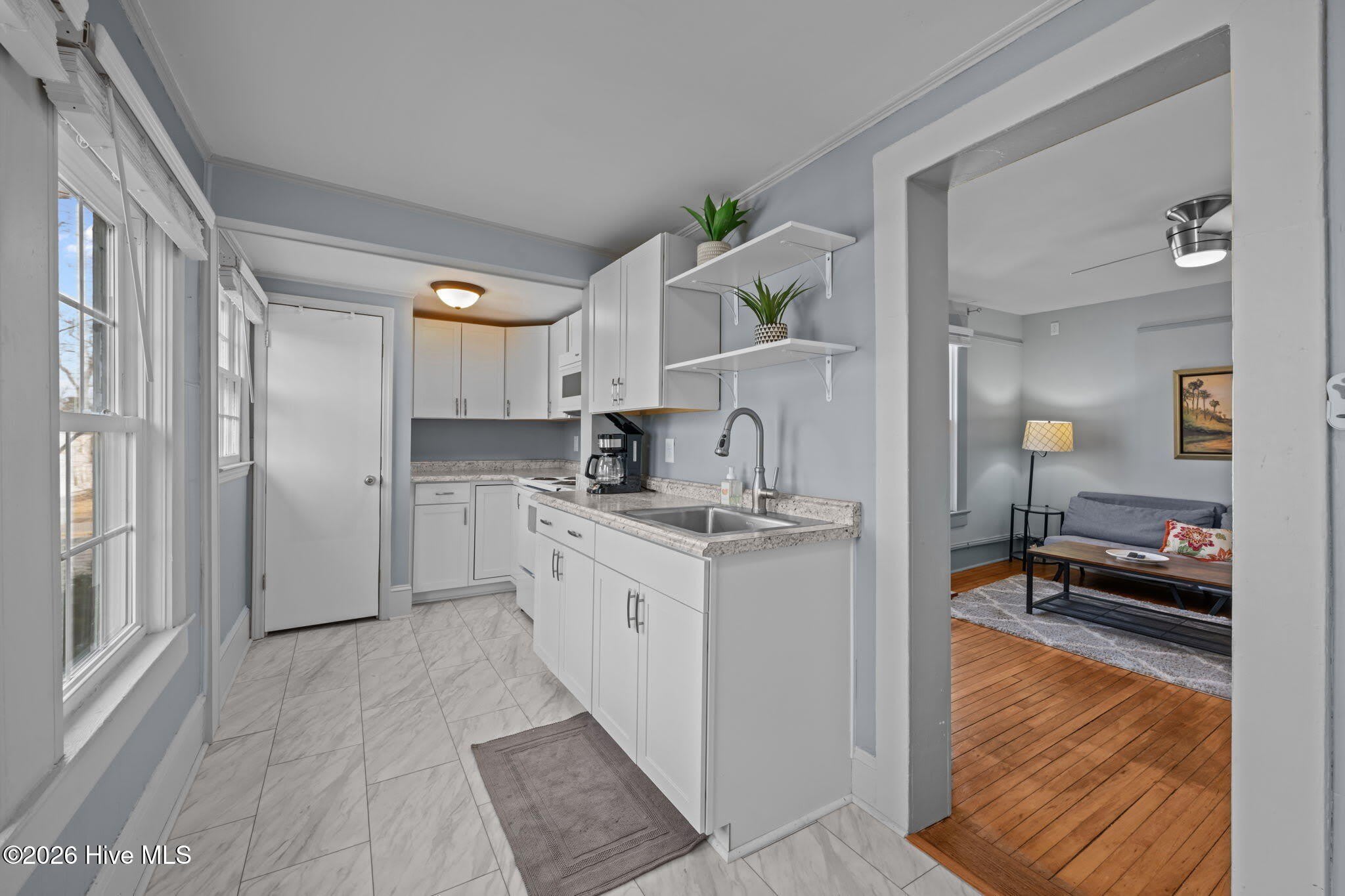 411 George Street – photo 2