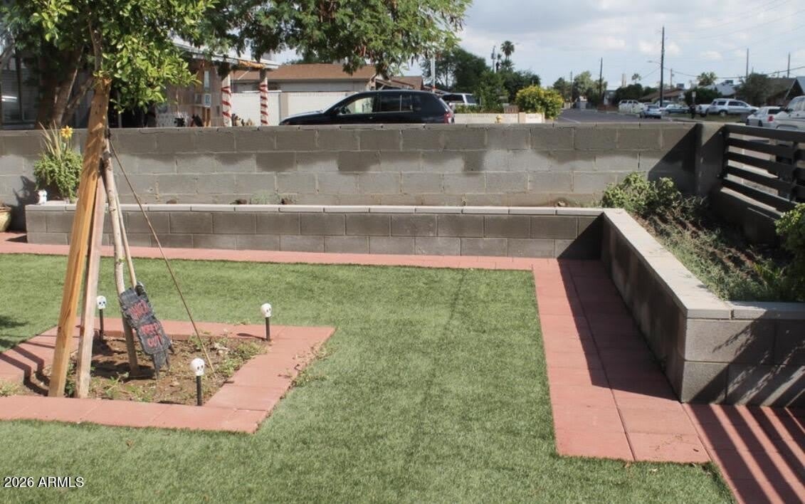 4828 W ENCANTO Boulevard – photo 3