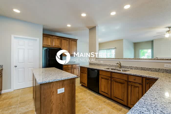 8616 Bratt Avenue – photo 5