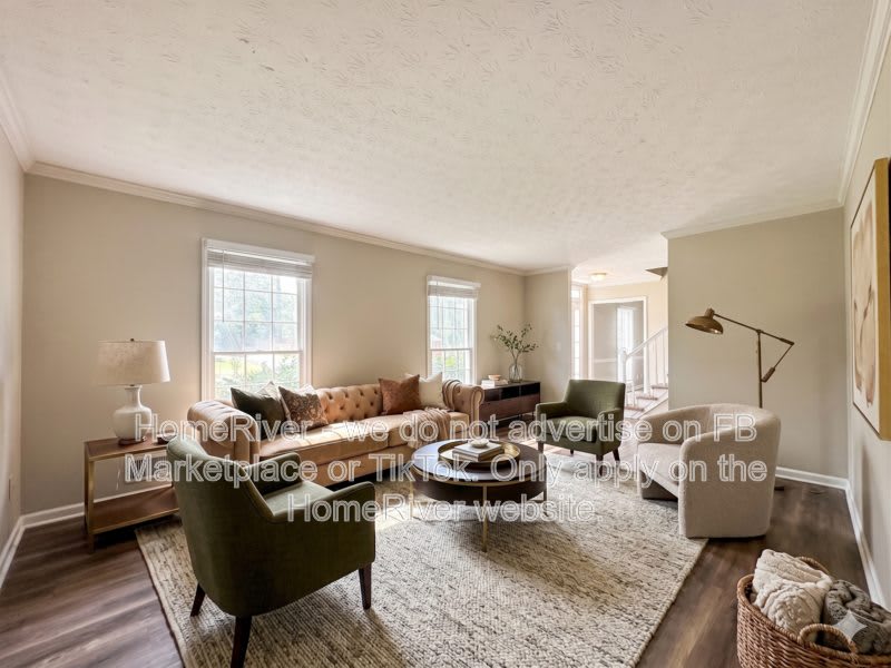 561 Chatham Trl – photo 2