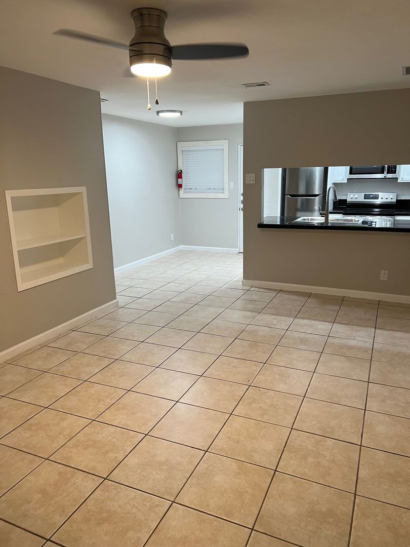 2 story 2 Bed 1 Bath – photo 4