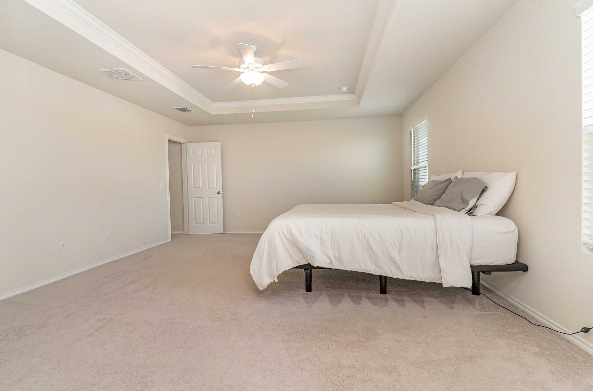 504 S Hopson Street – photo 5