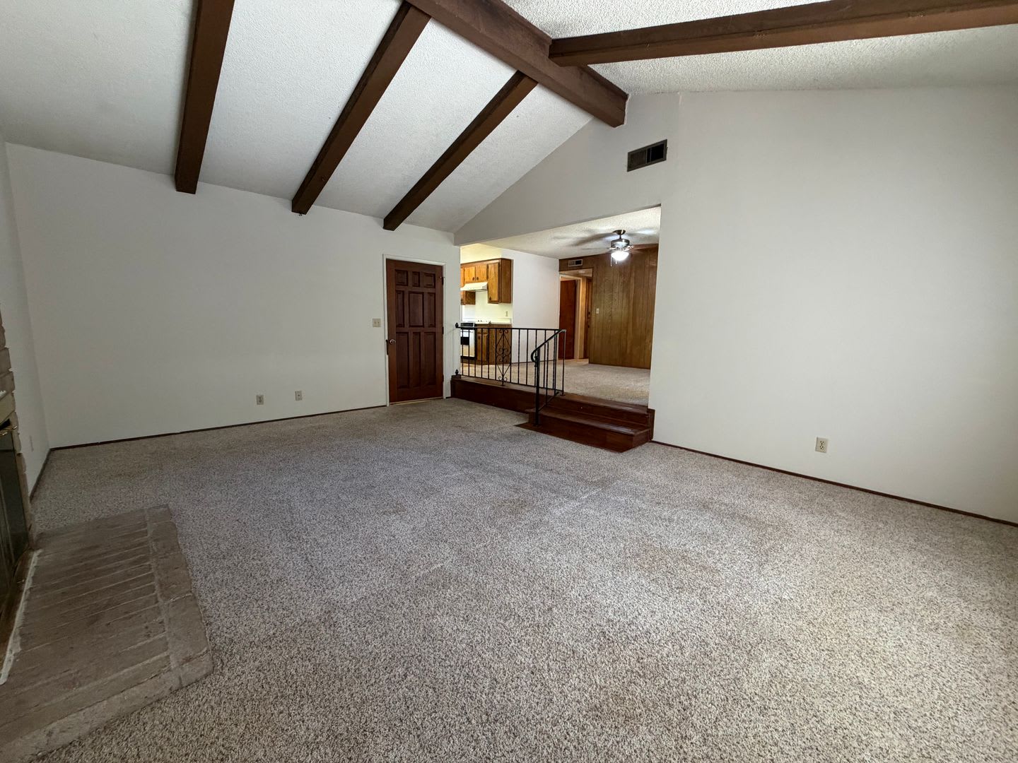 2 Bedroom Fair Oaks Charmer – photo 4