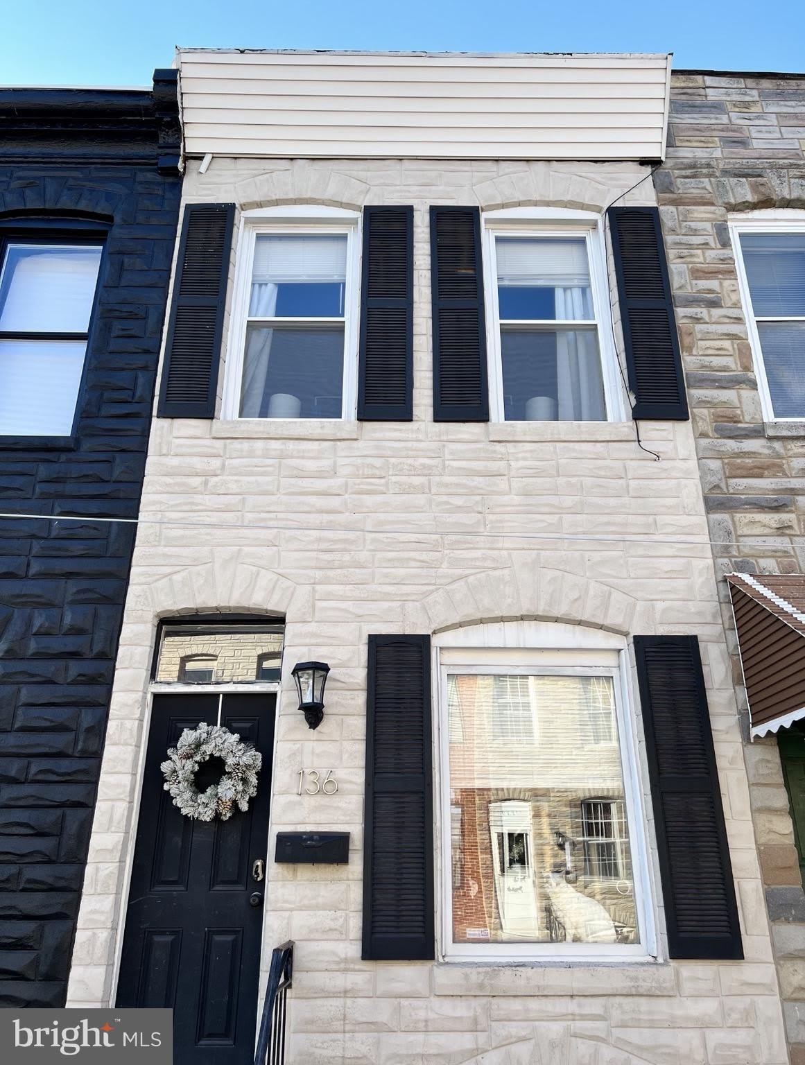 136 N CURLEY Street – photo 2