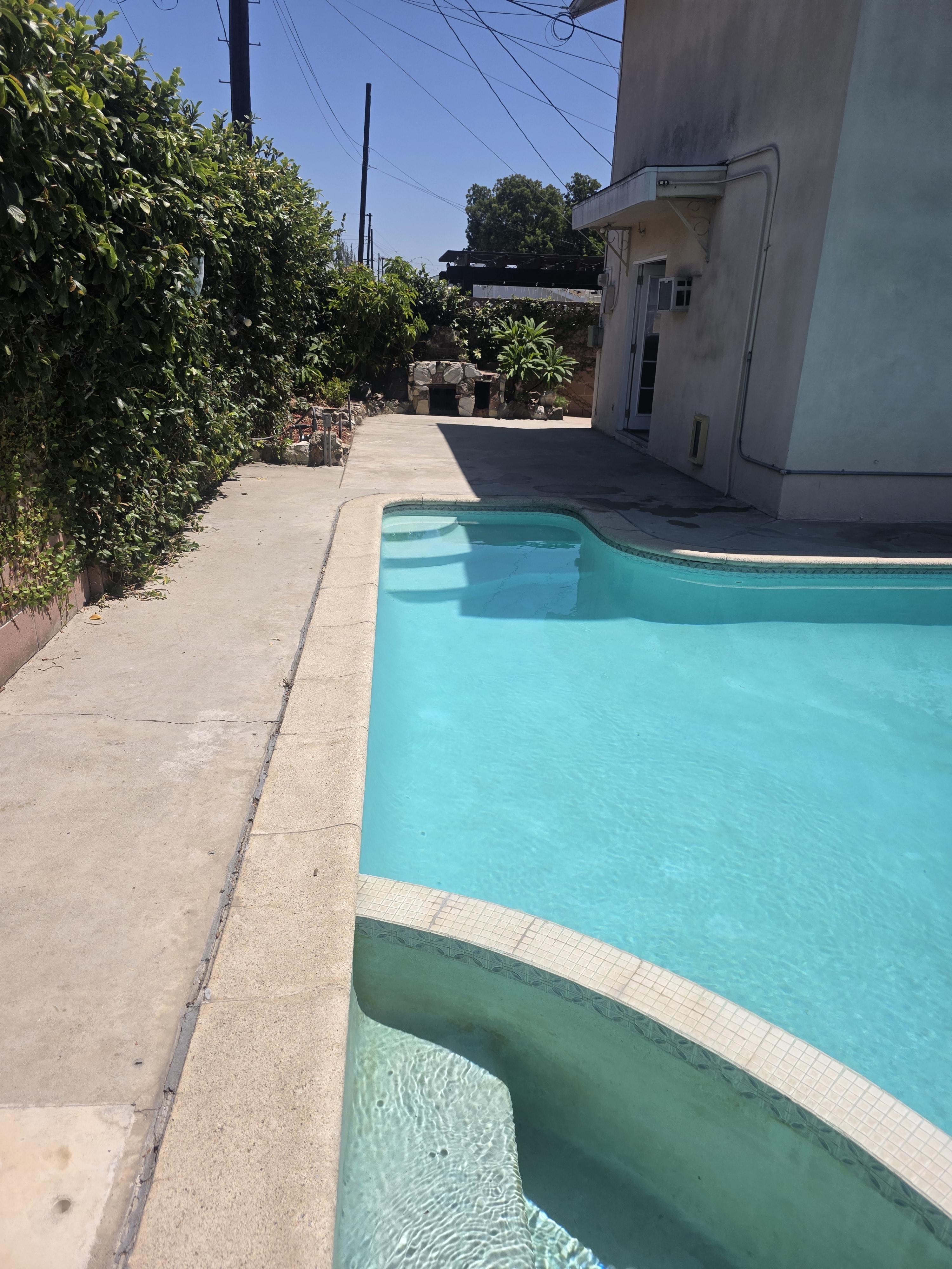 12323 Centralia Street – photo 2