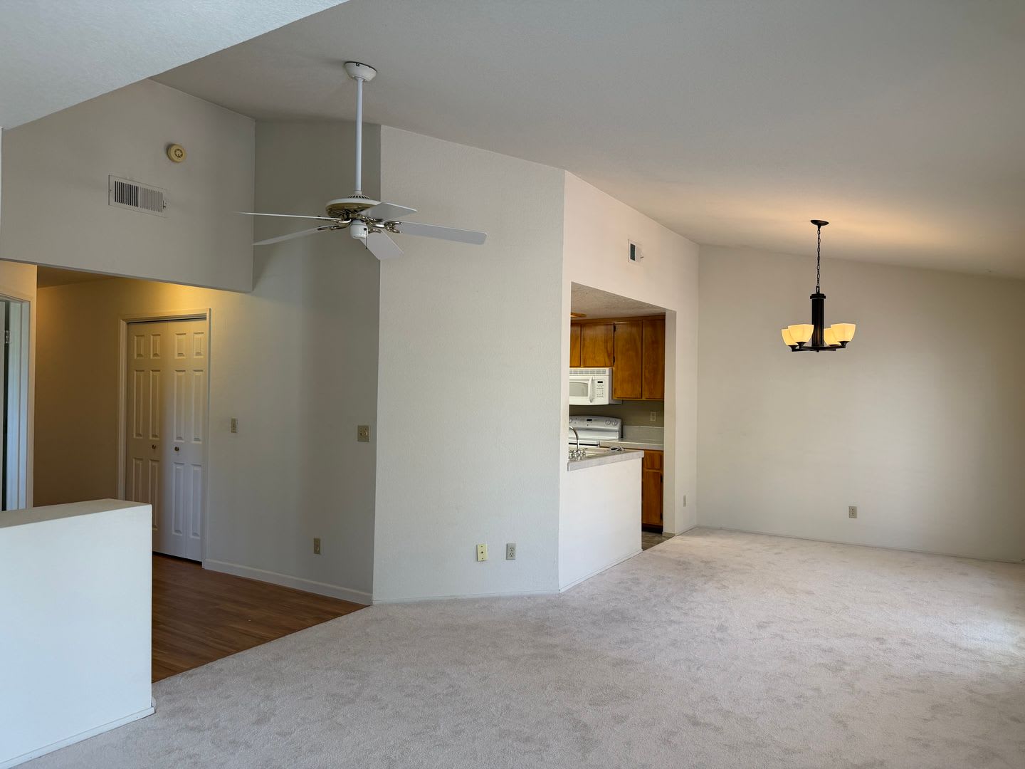 Beautiful 3 Bedroom Home in Gated Brentwood Place Community – photo 5