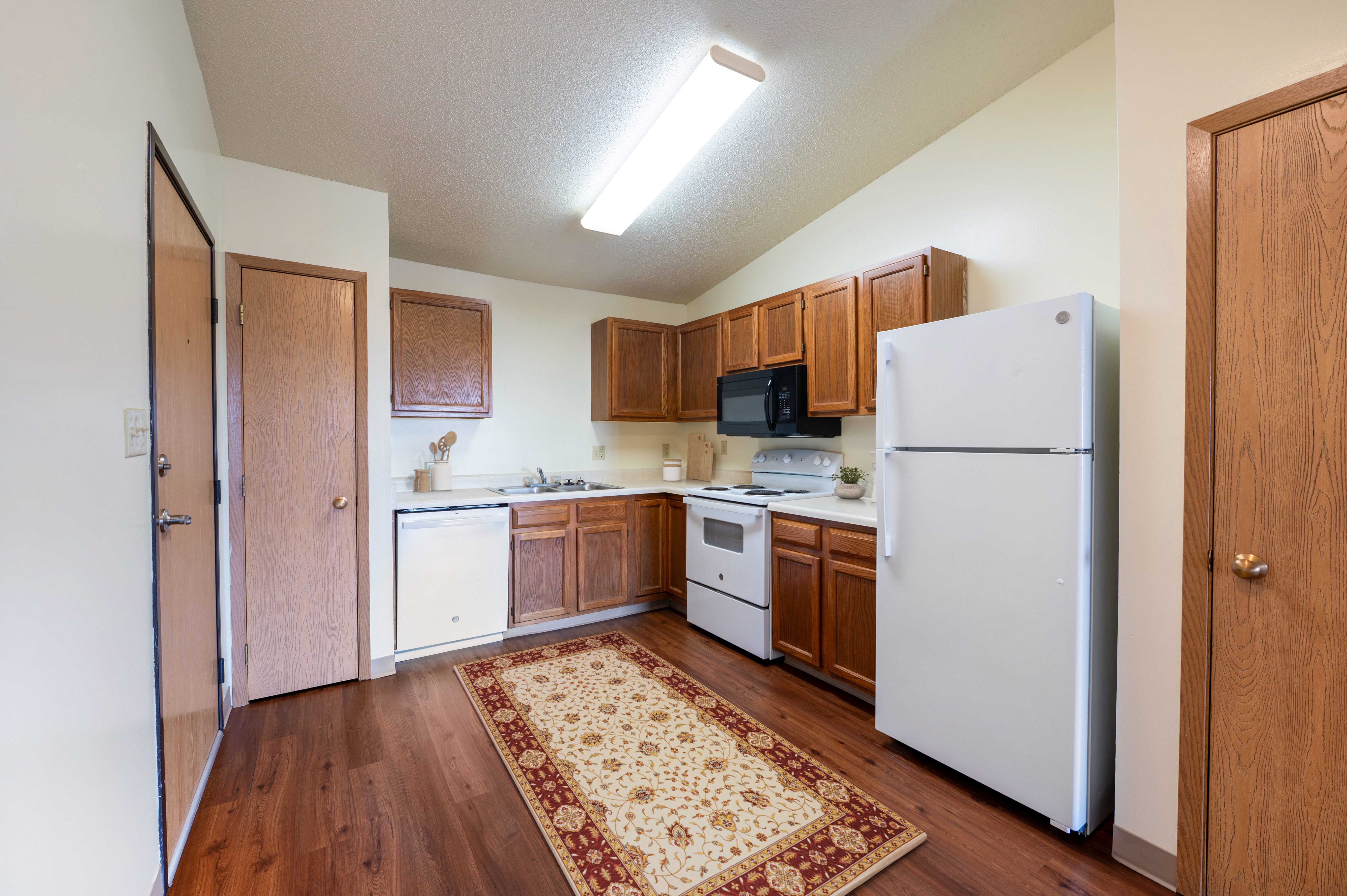 Oakland Pointe – photo 5