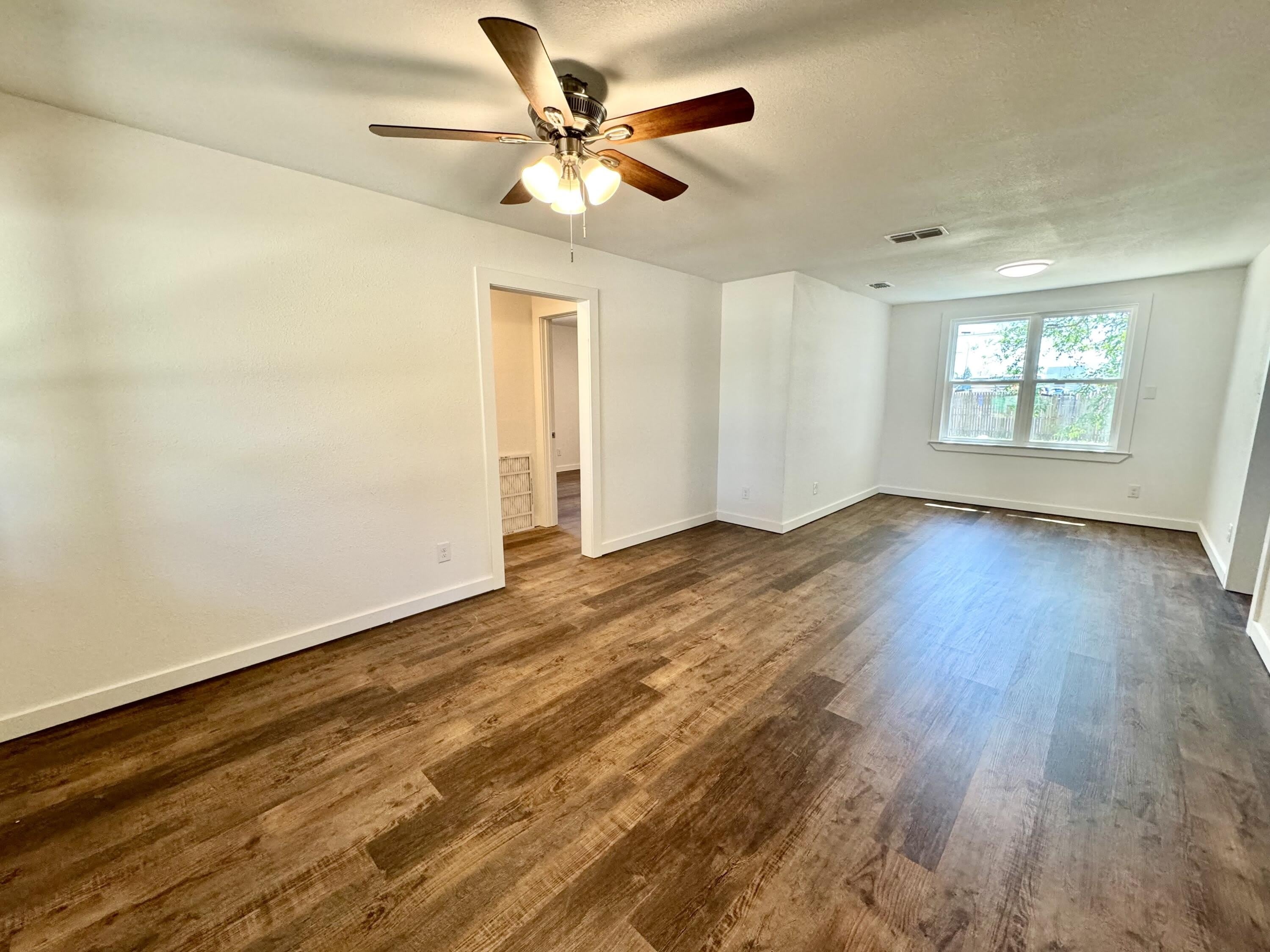 2009 49th Street – photo 3