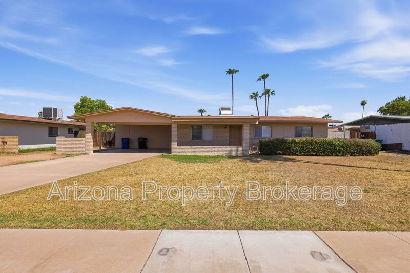 2106 E Evergreen St – photo 1