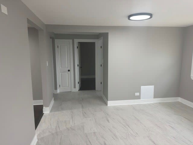 843 W 123rd St – photo 5