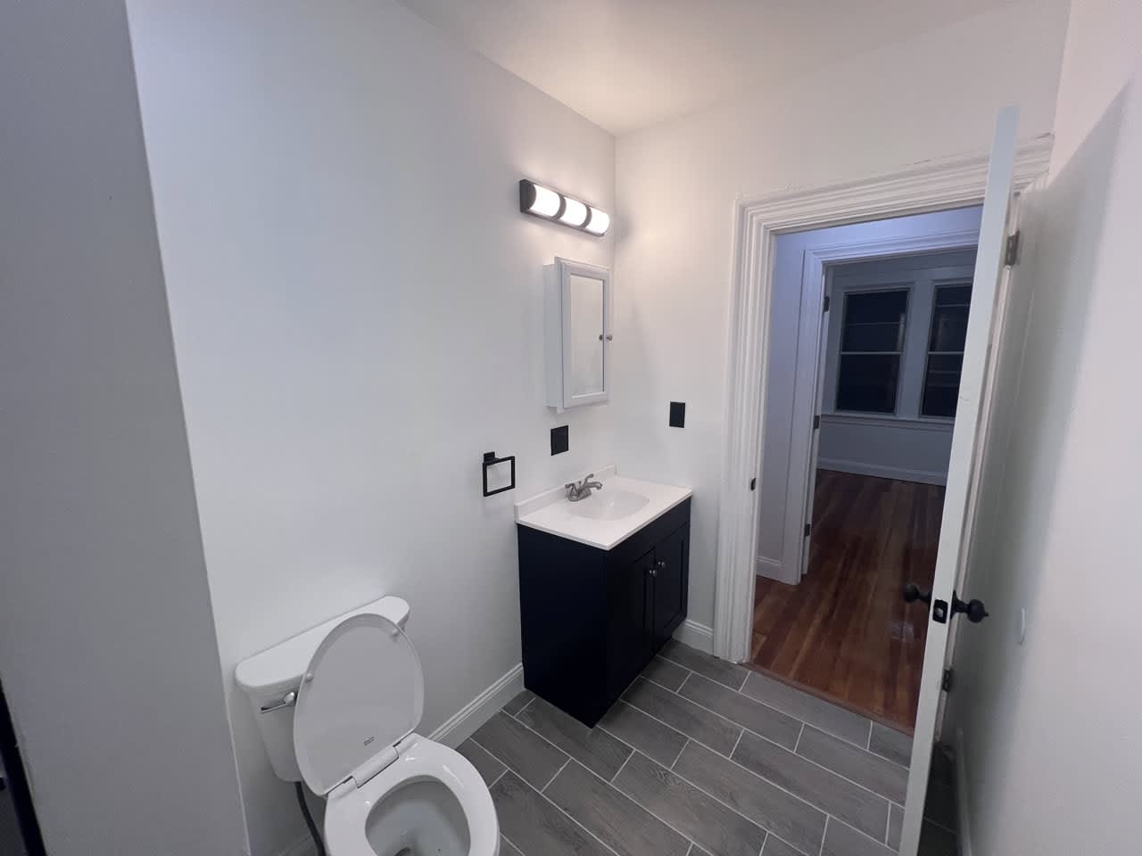 868 President Avenue – photo 4