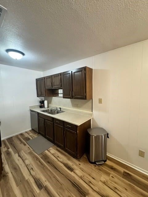 935 Minter Lane – photo 4