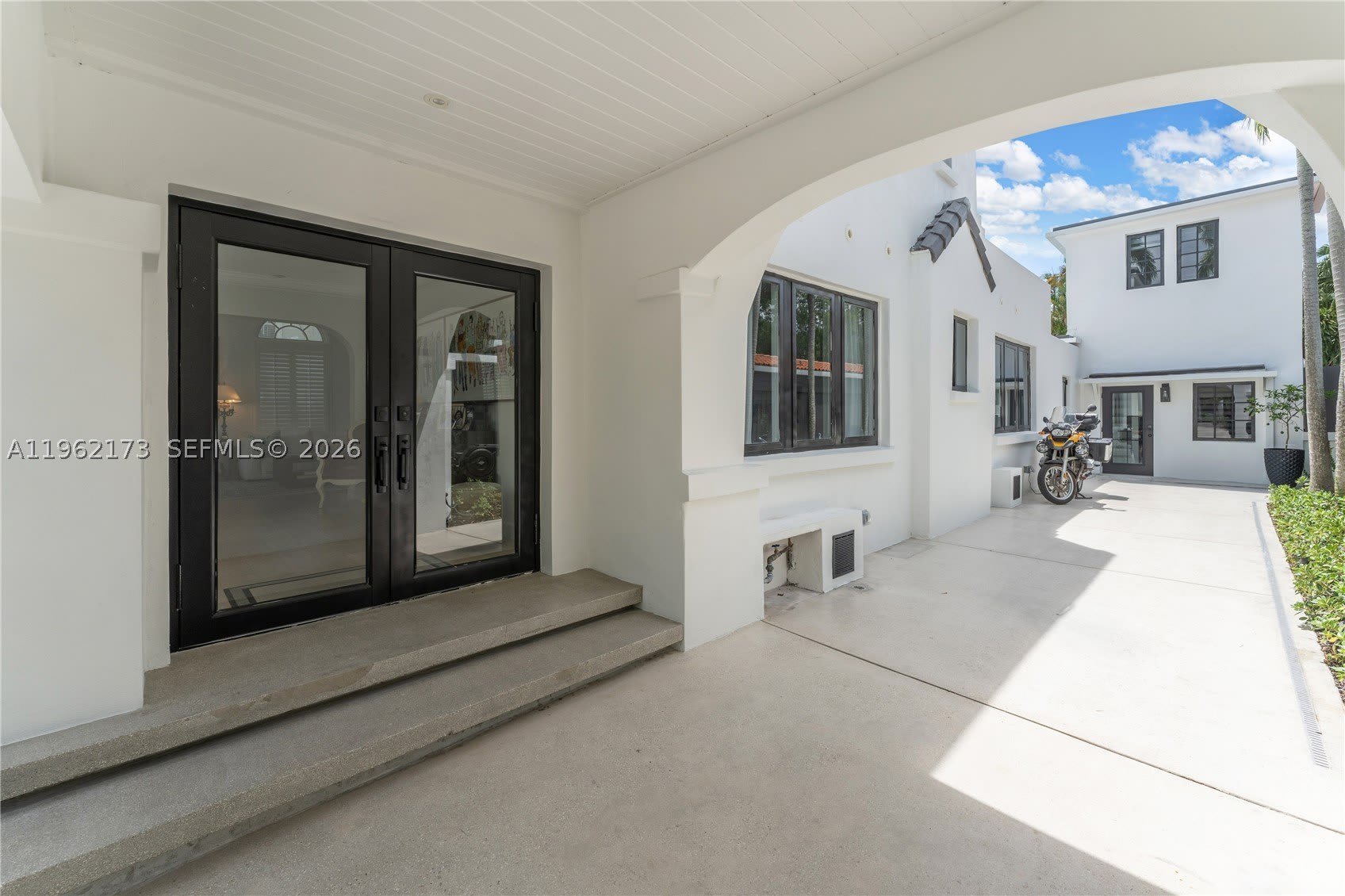 1826 Fairhaven Pl – photo 4