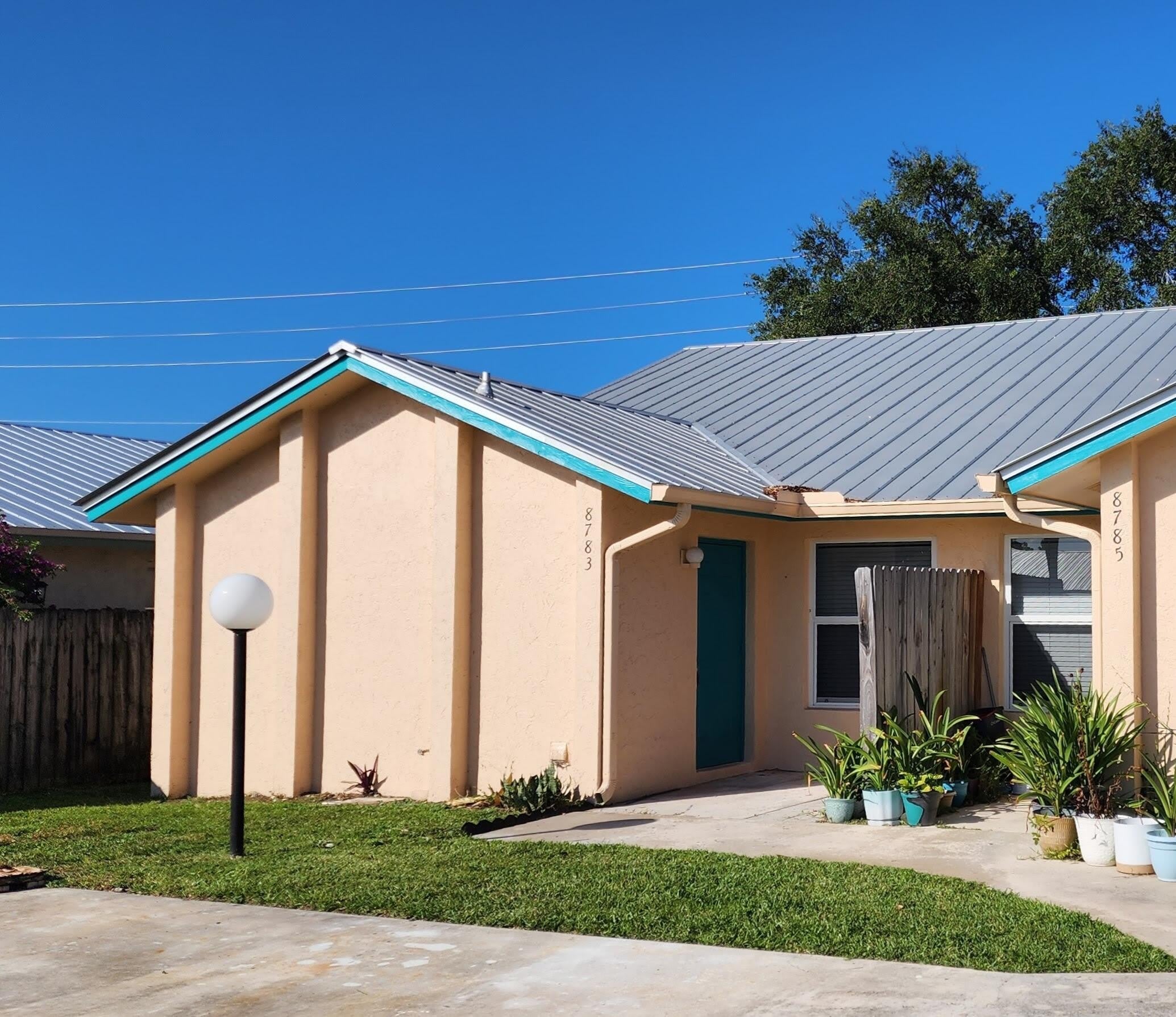 8783 SE HOBE RIDGE Avenue – photo 2