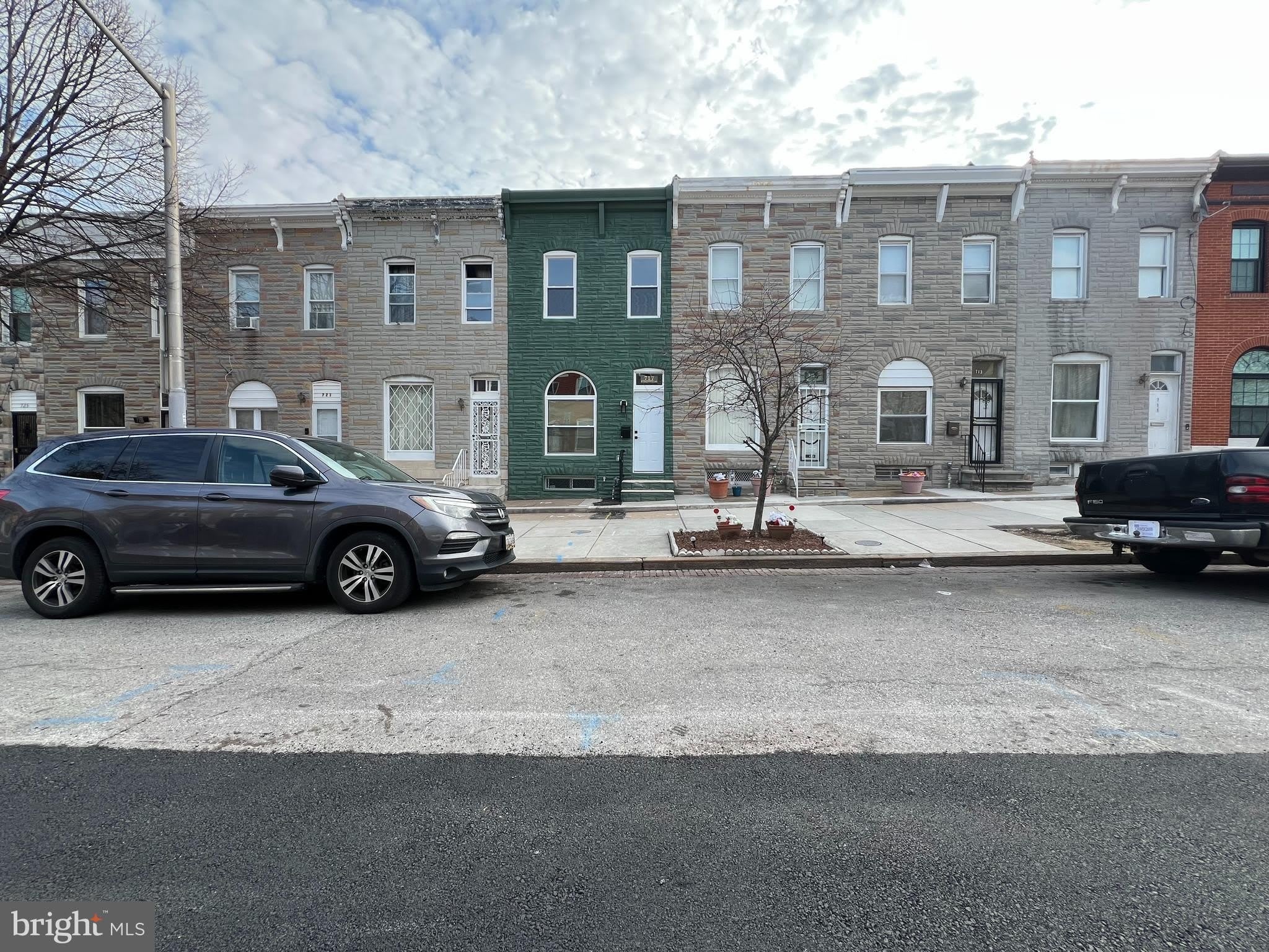 717 N COLLINGTON Avenue – photo 2