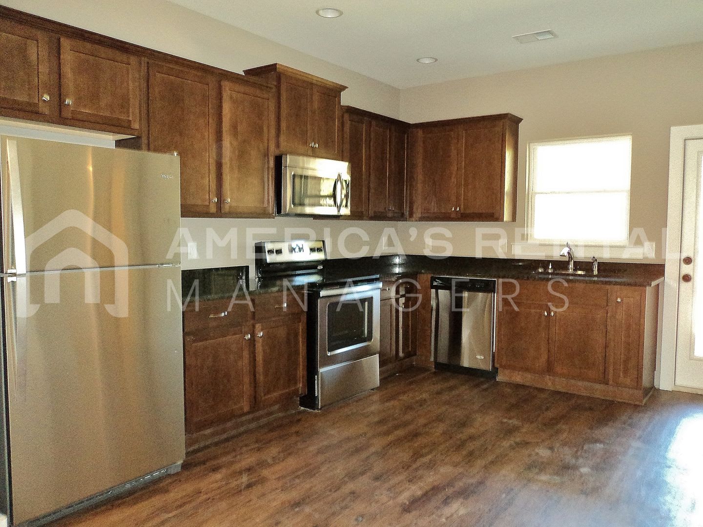 Home for Rent in Lake Cyrus!! Available to View Now!!! – photo 5