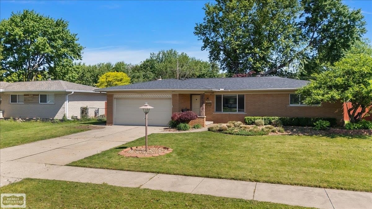 11489 Anna Lisa Street – photo 2
