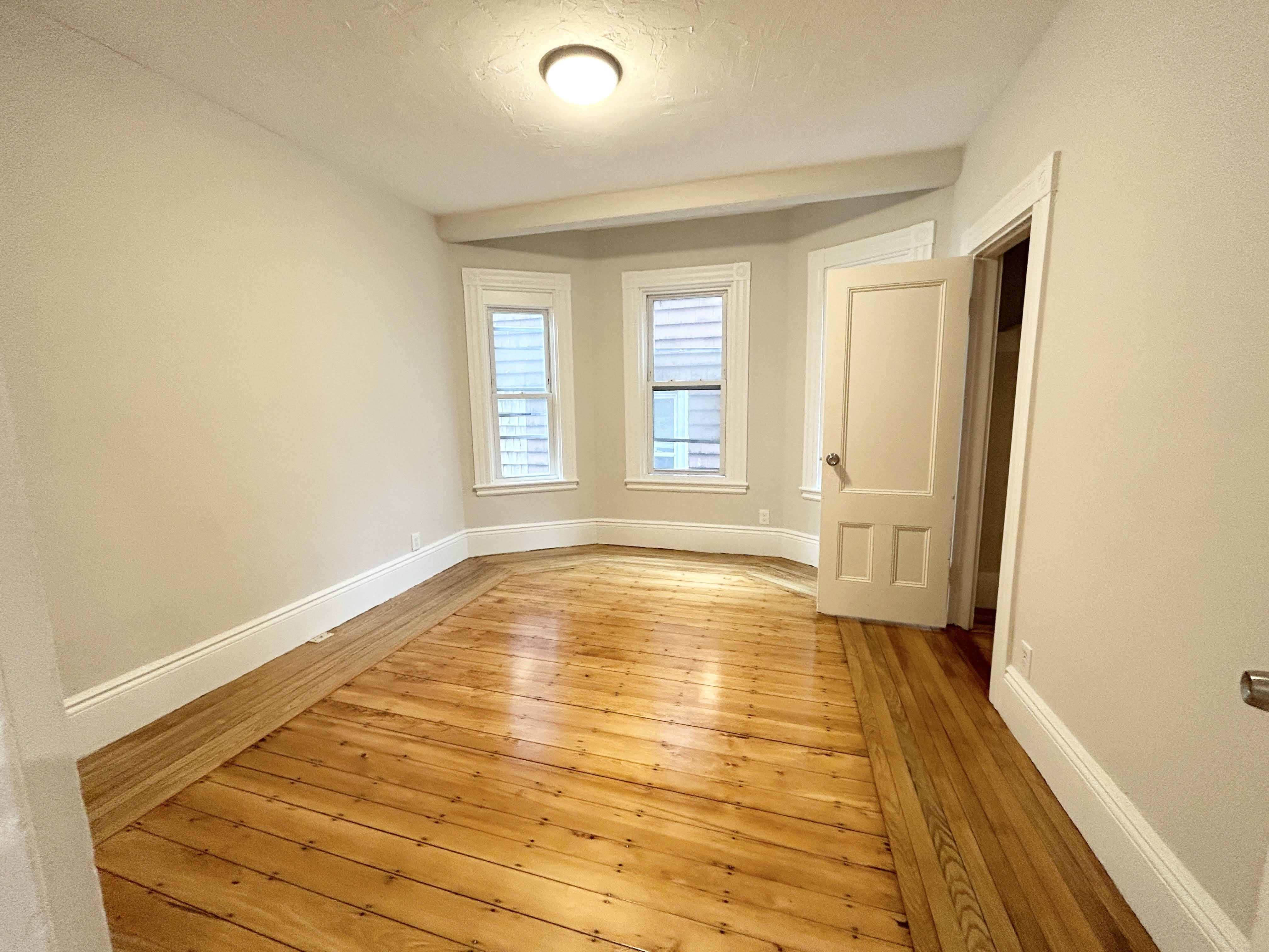 12 Buttonwood St – photo 3