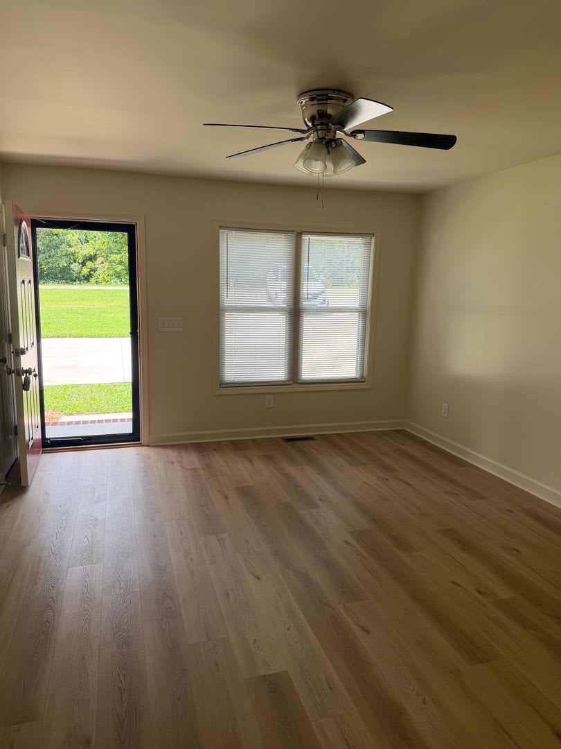 2 Bedrooms, 2 Bath Condo/Duplex For Rent on Janice Road, Lincolnton NC – photo 5