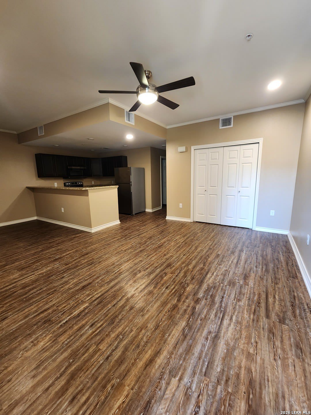 4847 Brandeis – photo 5