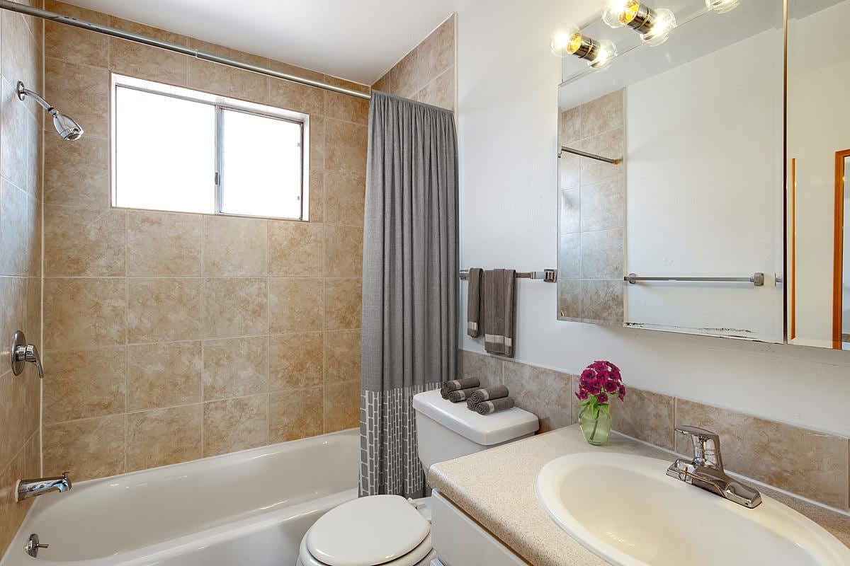 Berkshire Apartments – photo 5