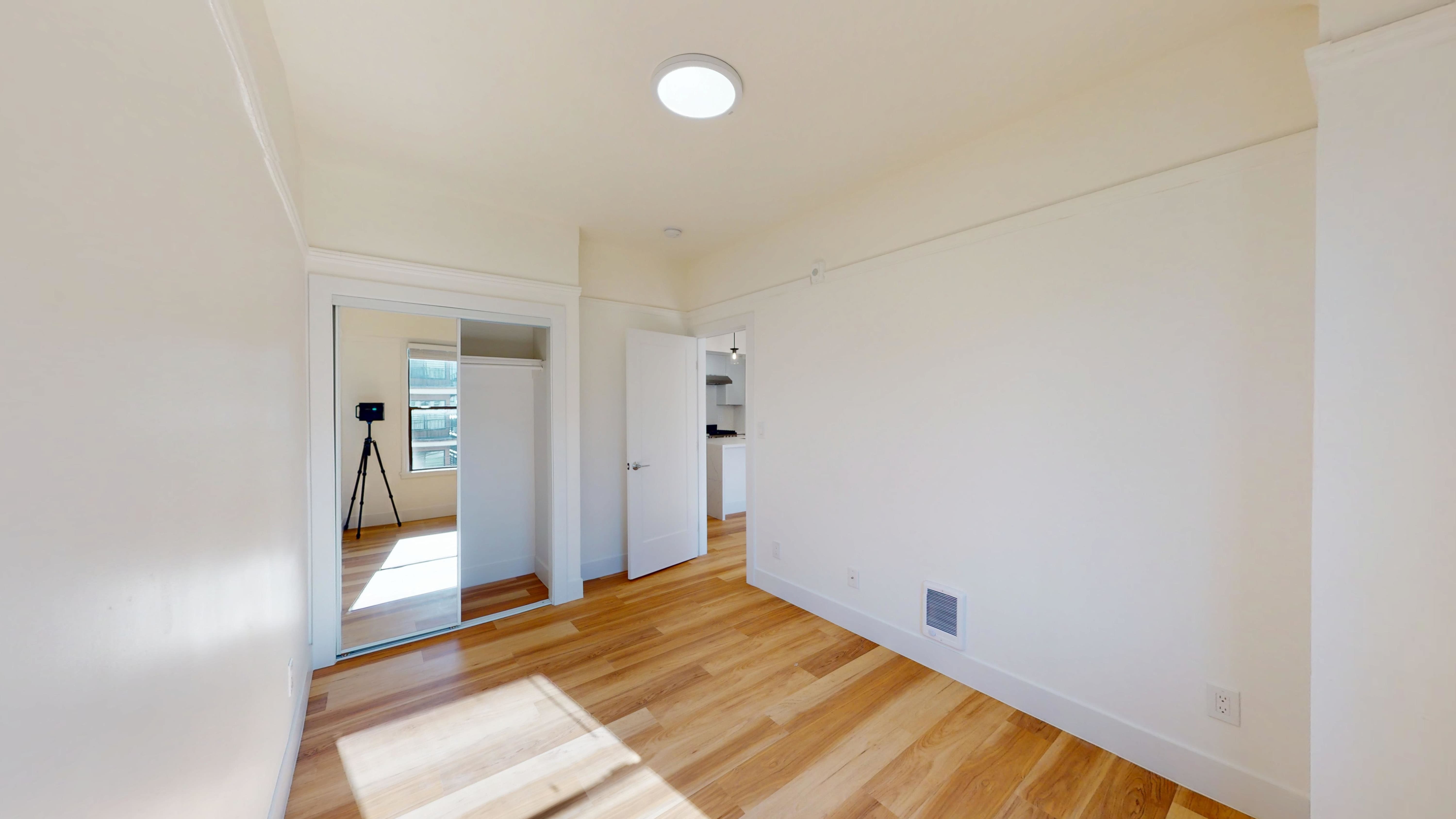 1472 Filbert Street – photo 3
