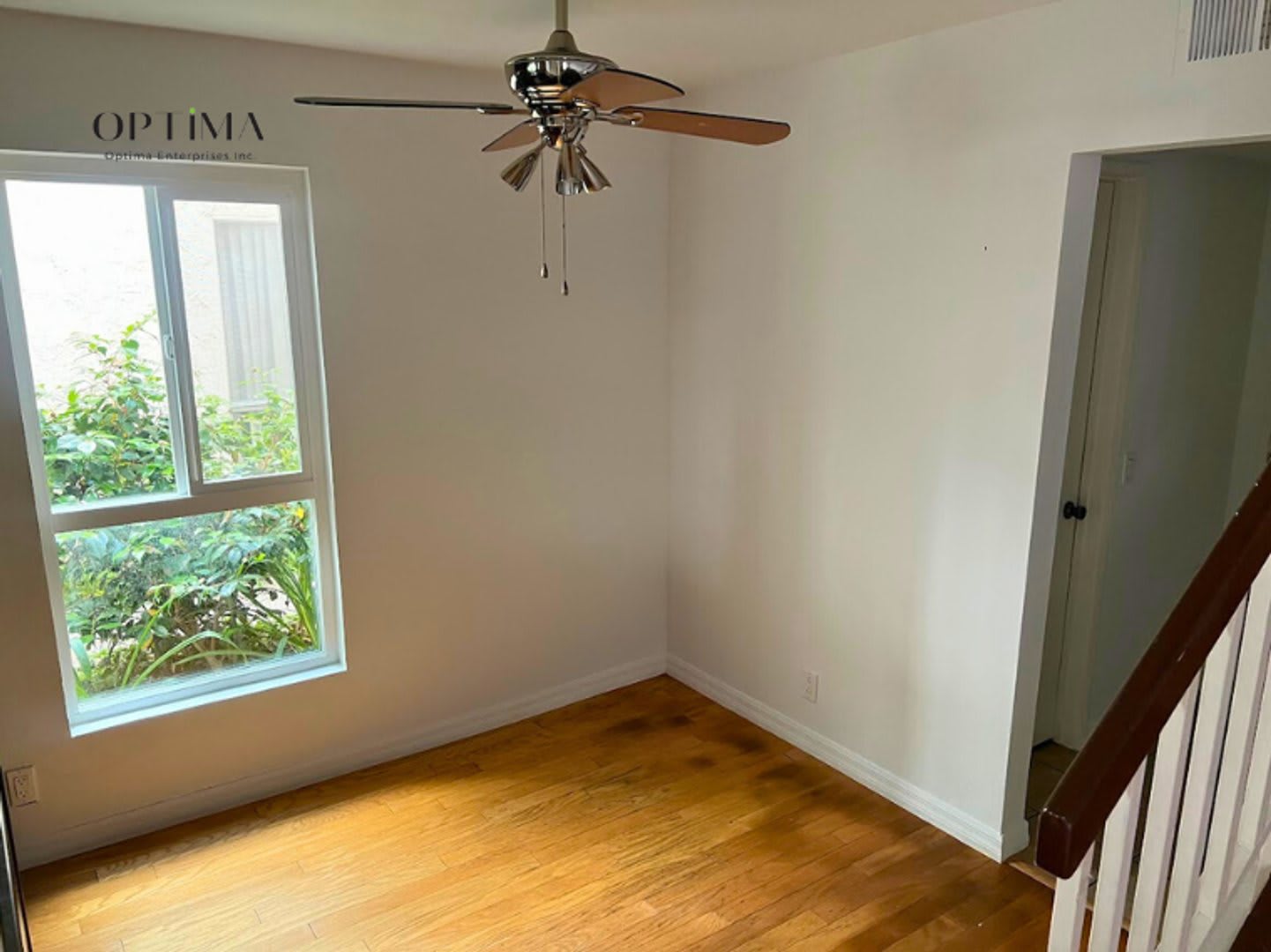 Spacious 3BR Condo in Tarzana – Private 2-Car Garage & Resort-Style Amenities! – photo 5