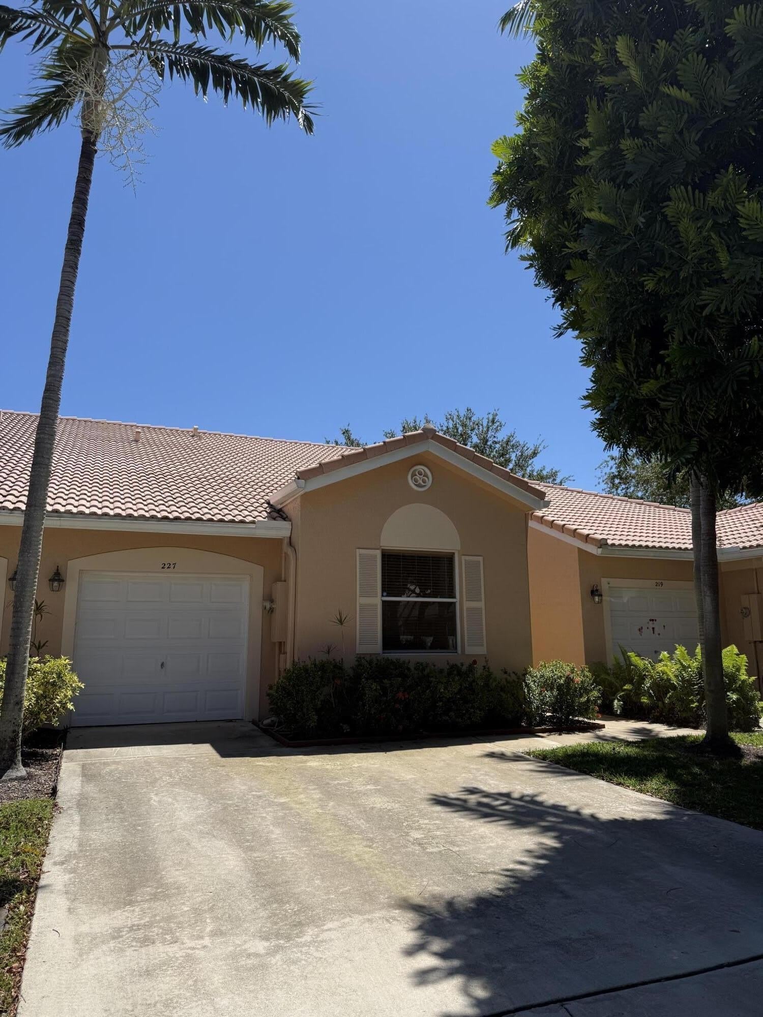 227 Coral Trace Lane – photo 2