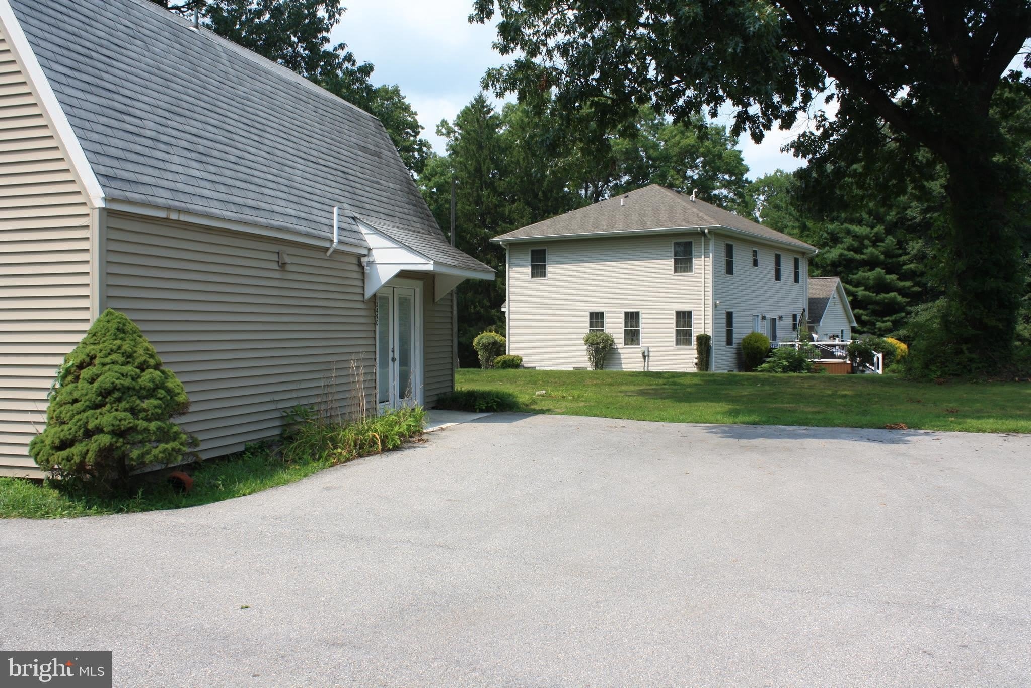 1349 PHOENIXVILLE PIKE UNIT C – photo 3