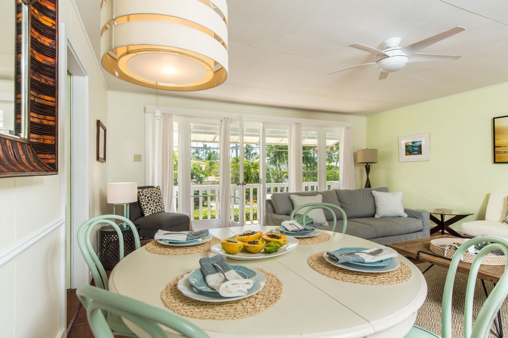 3bd/2ba Beachy Charm Home w/Private Pool & Close Walk to beach. Lanikai Cottage – photo 5