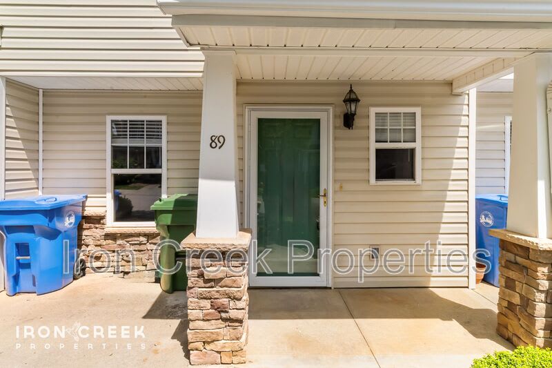 89 Old Salem Court – photo 2