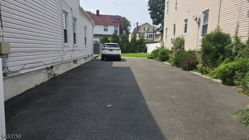 177 Watson Ave – photo 2