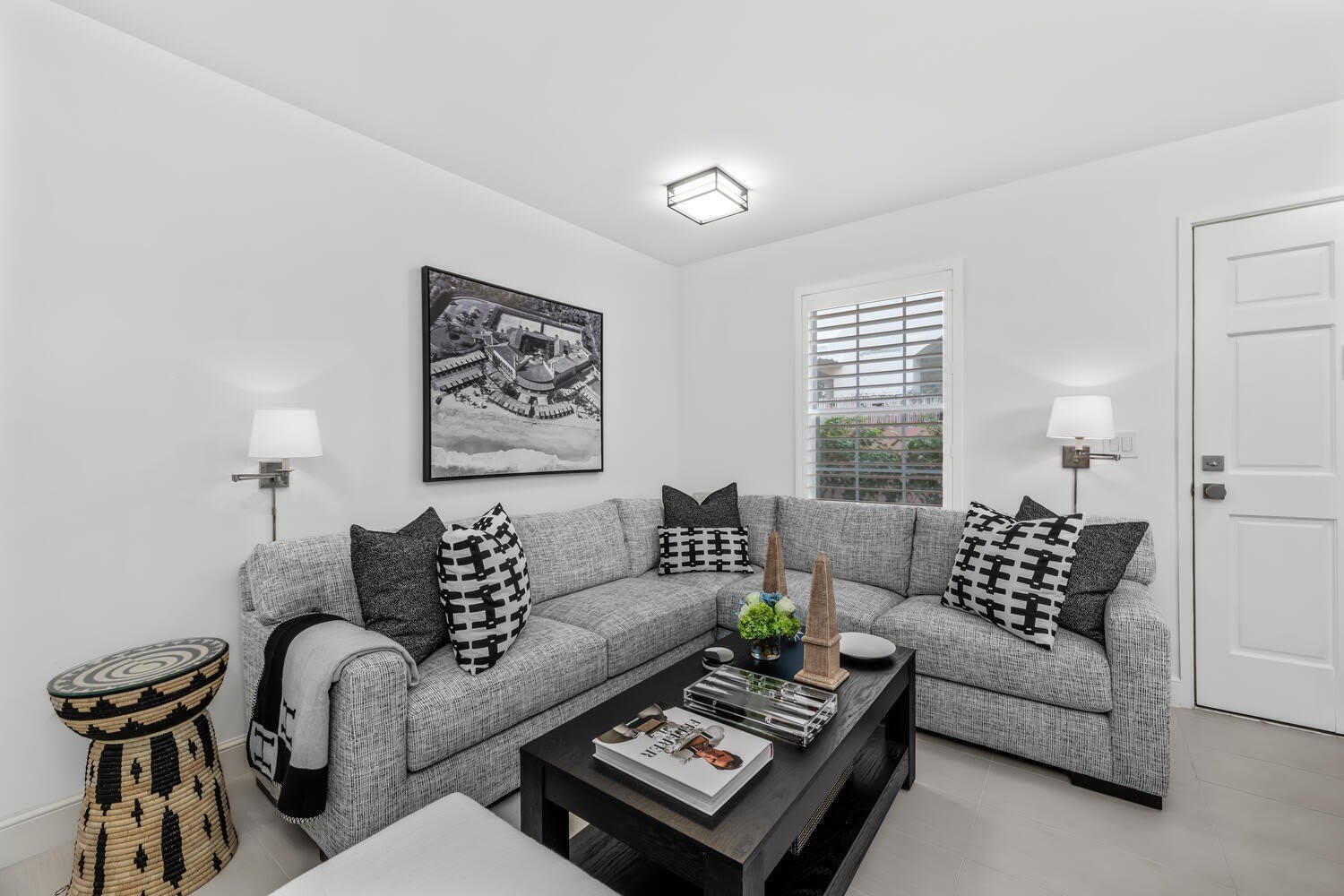 134 Peruvian Avenue – photo 2