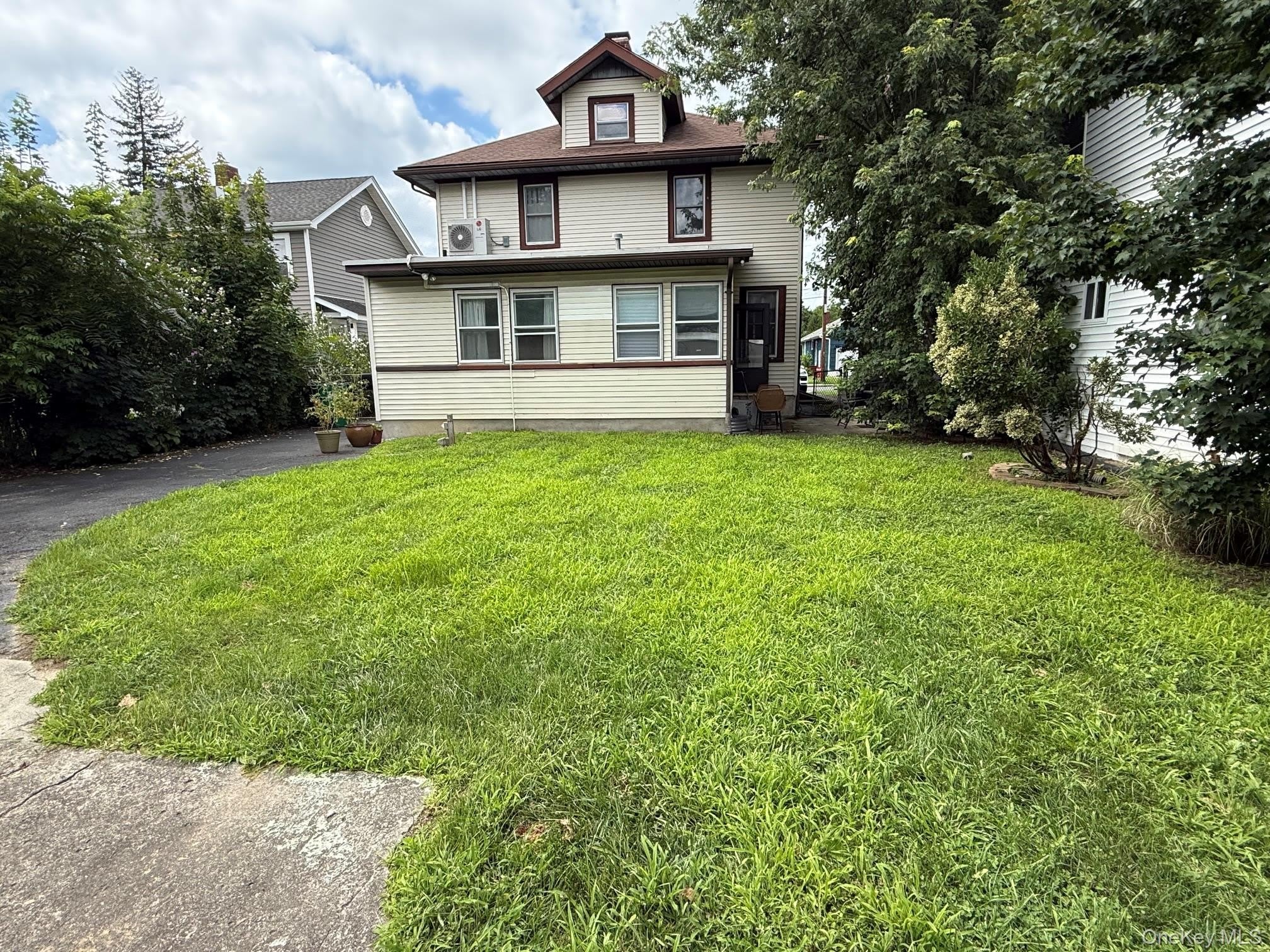 32 S Brett Street – photo 3