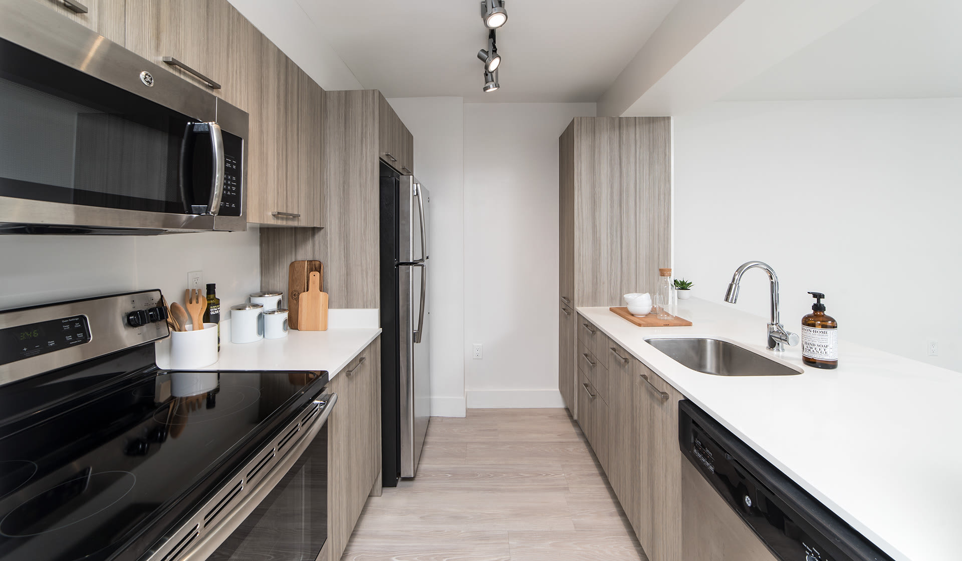Bay Parc – photo 5