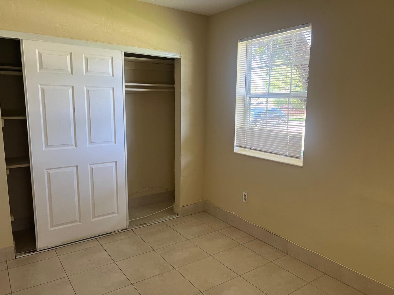 4721 Northeast 18th Avenue – photo 4