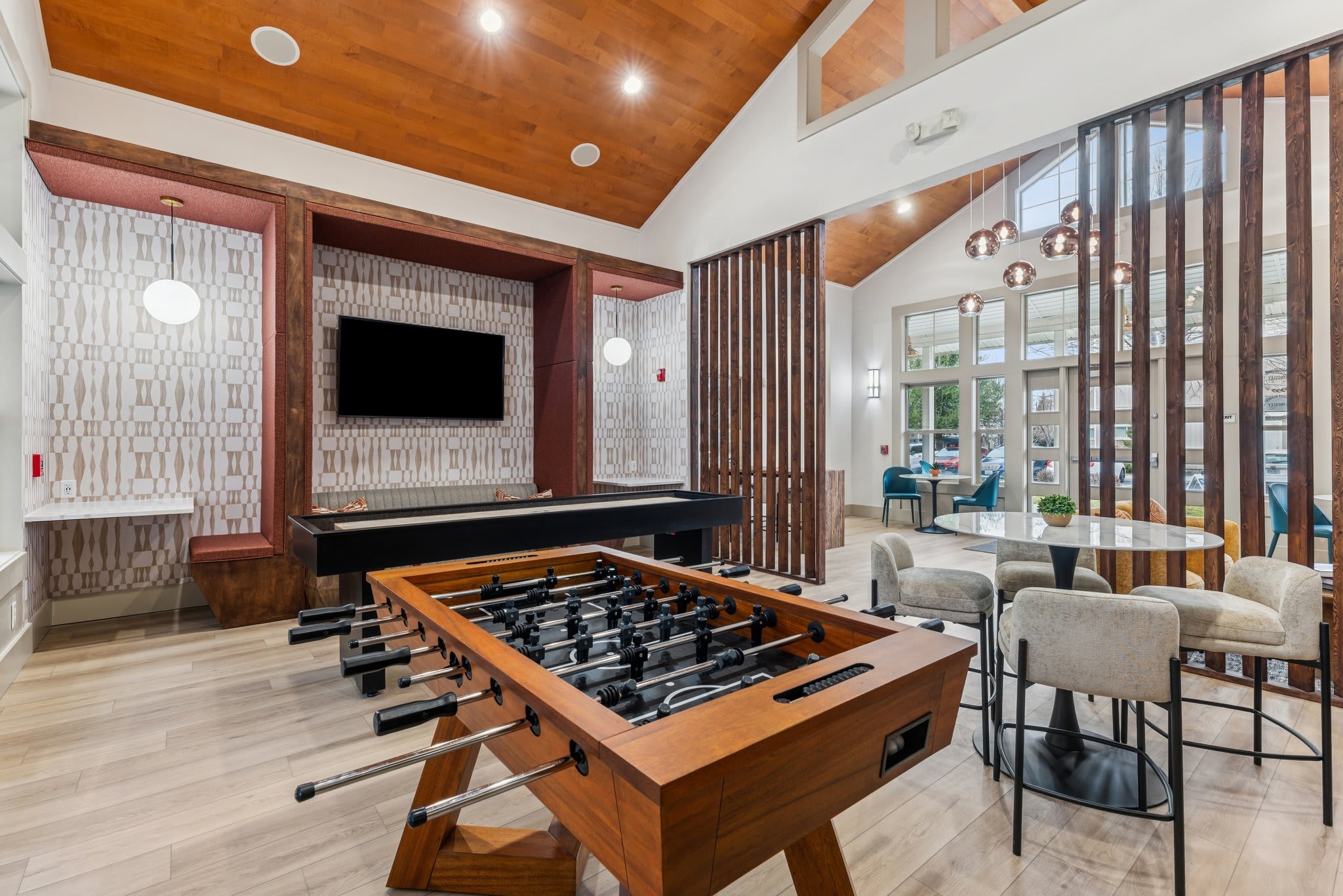 Island View Apartments – photo 4
